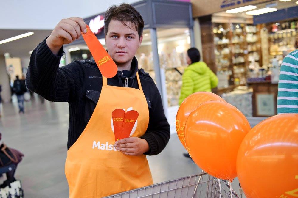 JUBILIEJINeJE MAISTO BANKO AKCIJOJE AUKOTA DOSNIAI